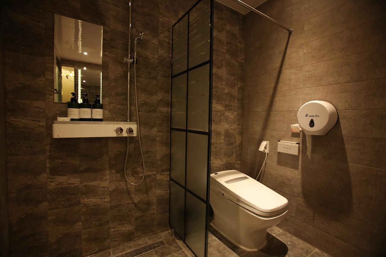 Hotel Yolo Chongnae-dong Εξωτερικό φωτογραφία